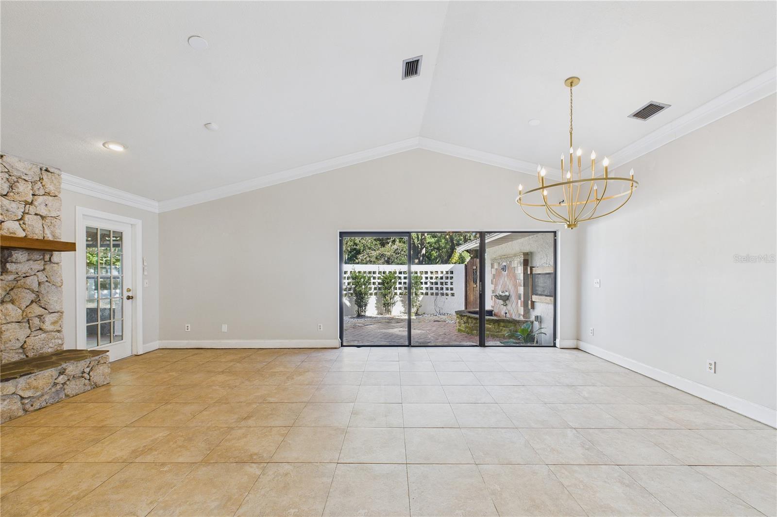 MAJESTIC OAKS - Residential