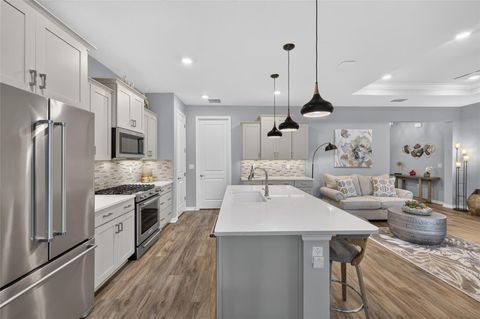 Tiny photo for 10724 SW 101st Loop, Ocala, FL 34481 (MLS # OM728189)