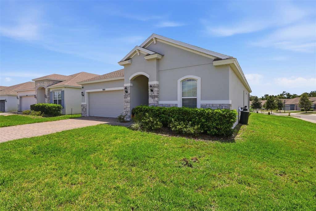 Photo of 1065 Chelan Falls Drive, Deland, FL 32724 (MLS # O6435423)