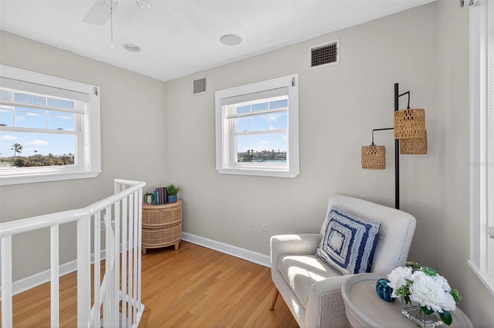 SUNSET PARK ADD REP - Residential