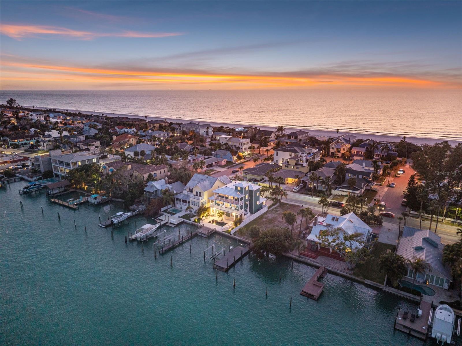 SUNSET PARK ADD REP - Residential