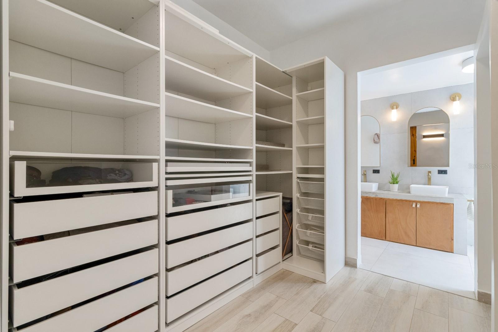 CONDADO - Residential