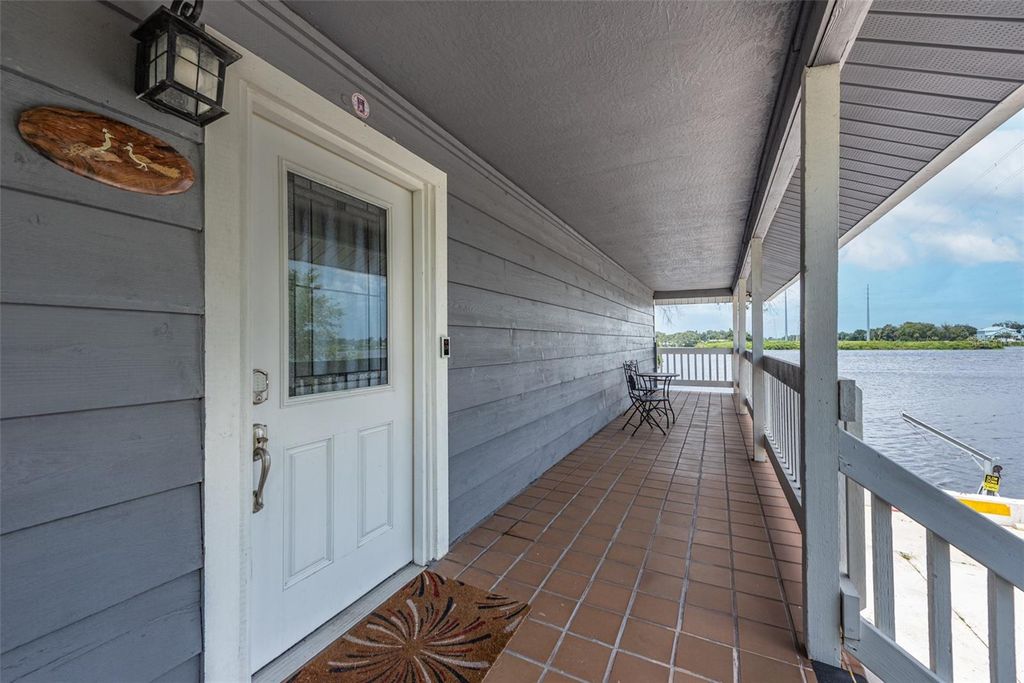 Photo of 9901 Bay Drive, Gibsonton, FL 33534 (MLS # TB8479697)