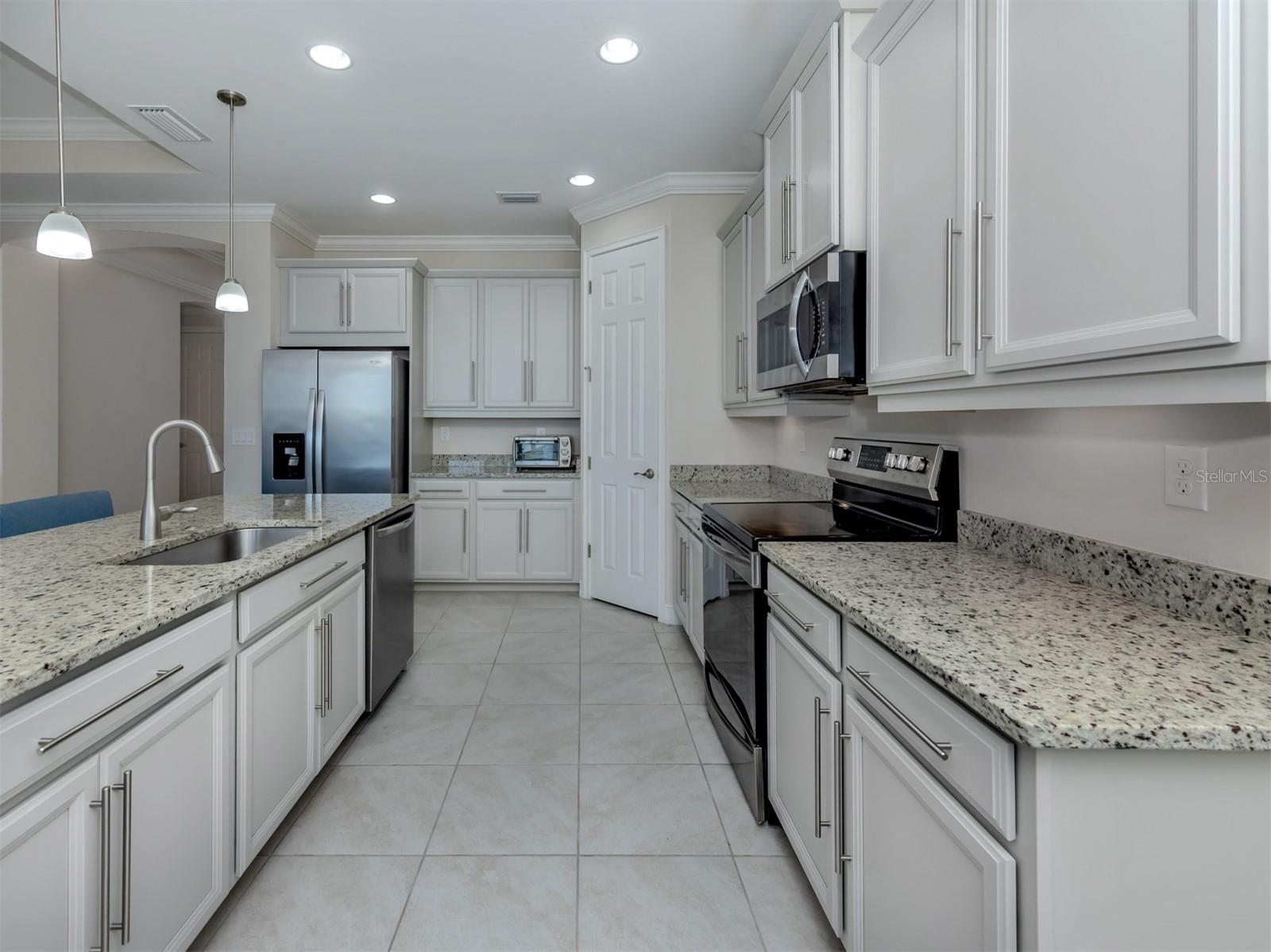 TOSCANA ISLES UN 1 - Residential