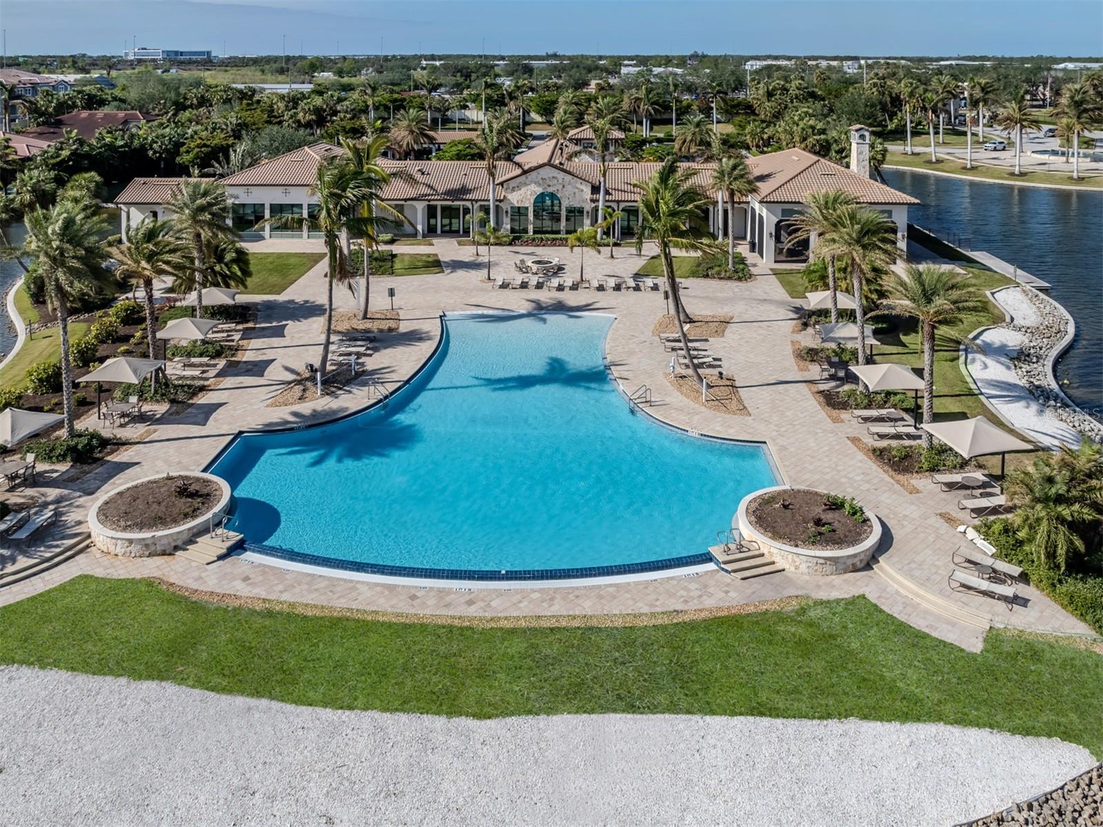 TOSCANA ISLES UN 1 - Residential