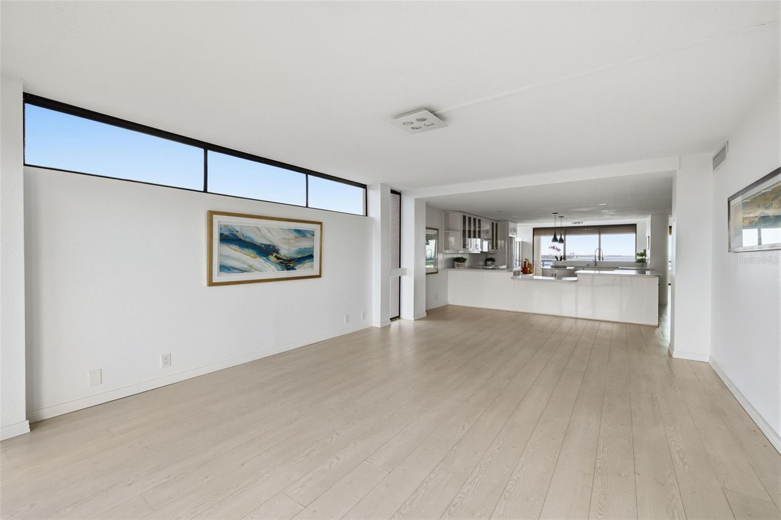 5700 MARINER CONDO - Residential