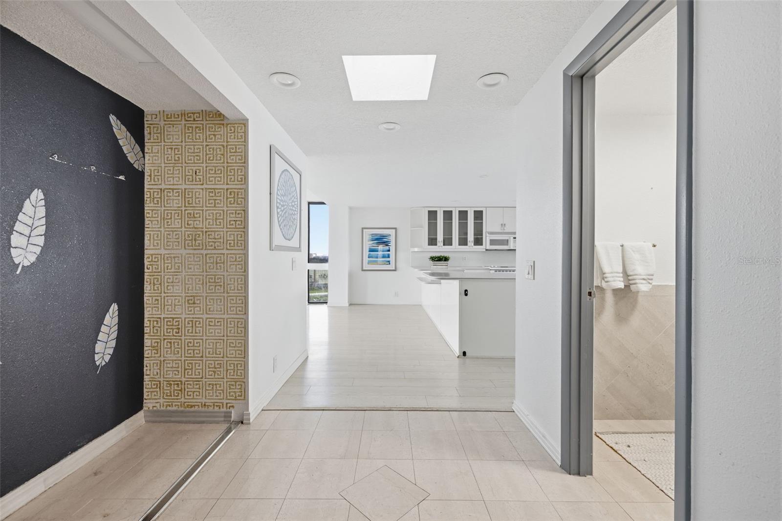 5700 MARINER CONDO - Residential