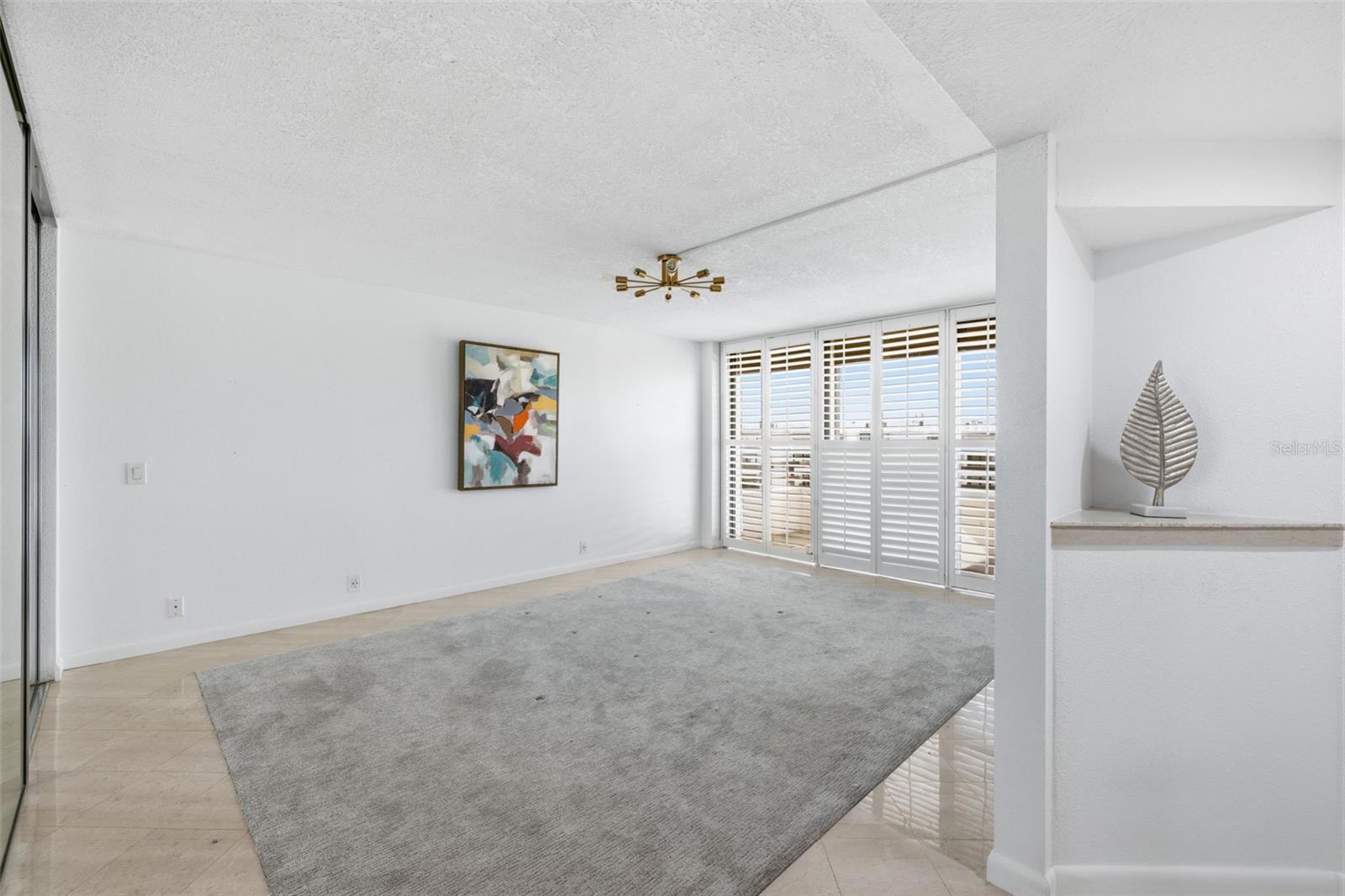 5700 MARINER CONDO - Residential