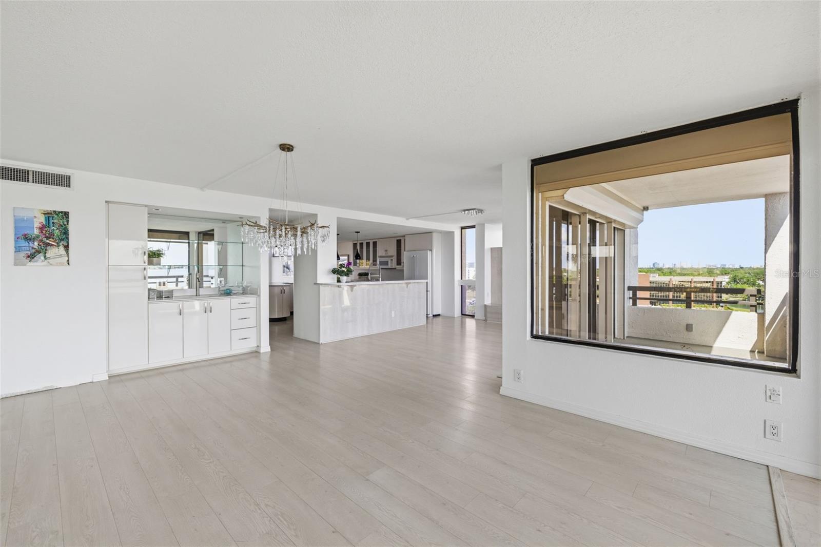 5700 MARINER CONDO - Residential