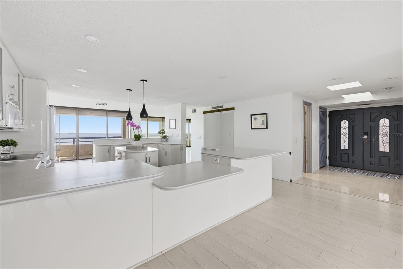 5700 MARINER CONDO - Residential