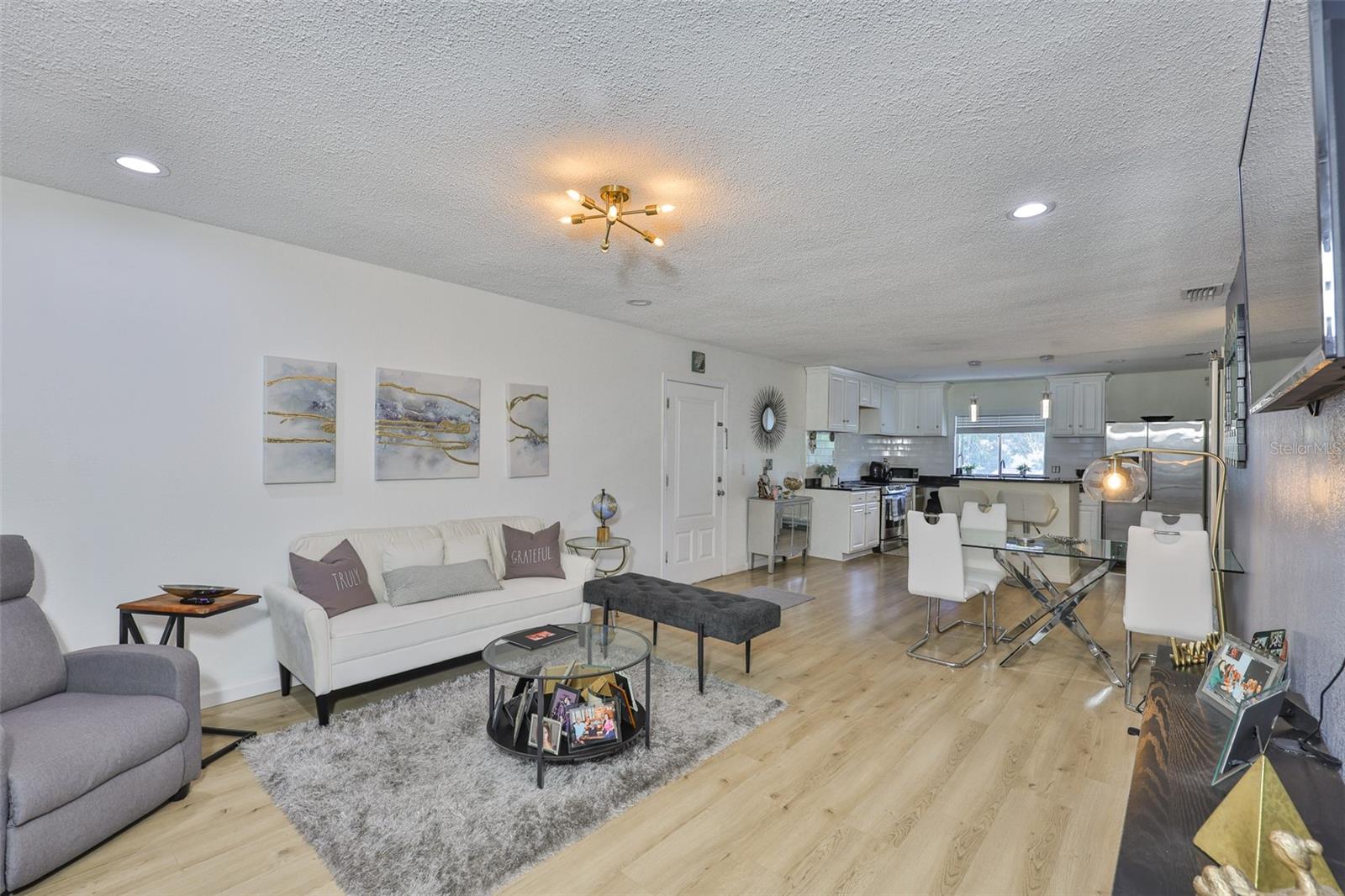 3836 N LAKE DRIVE 121