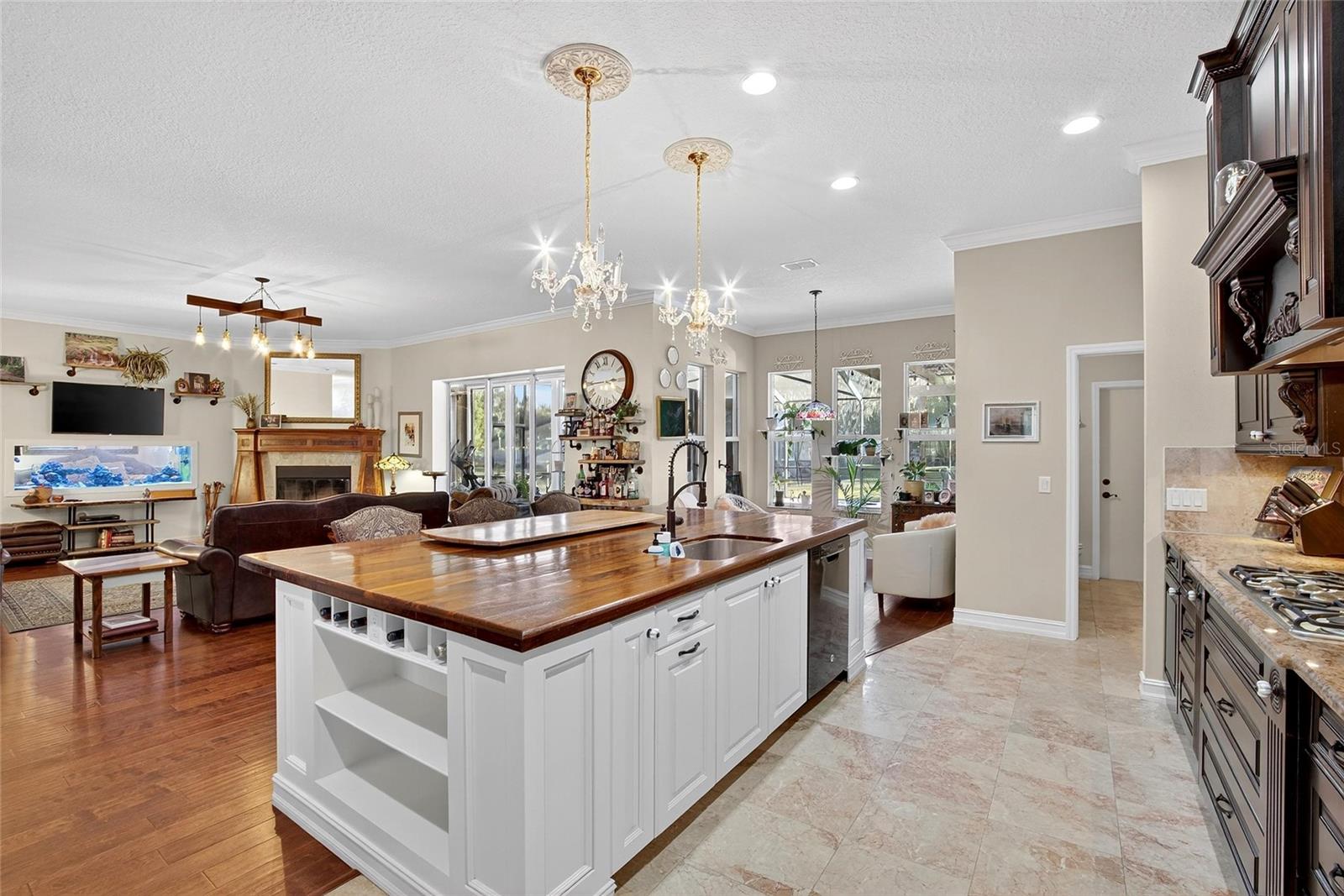 RUSTIC OAKS PLANTATION - Residential