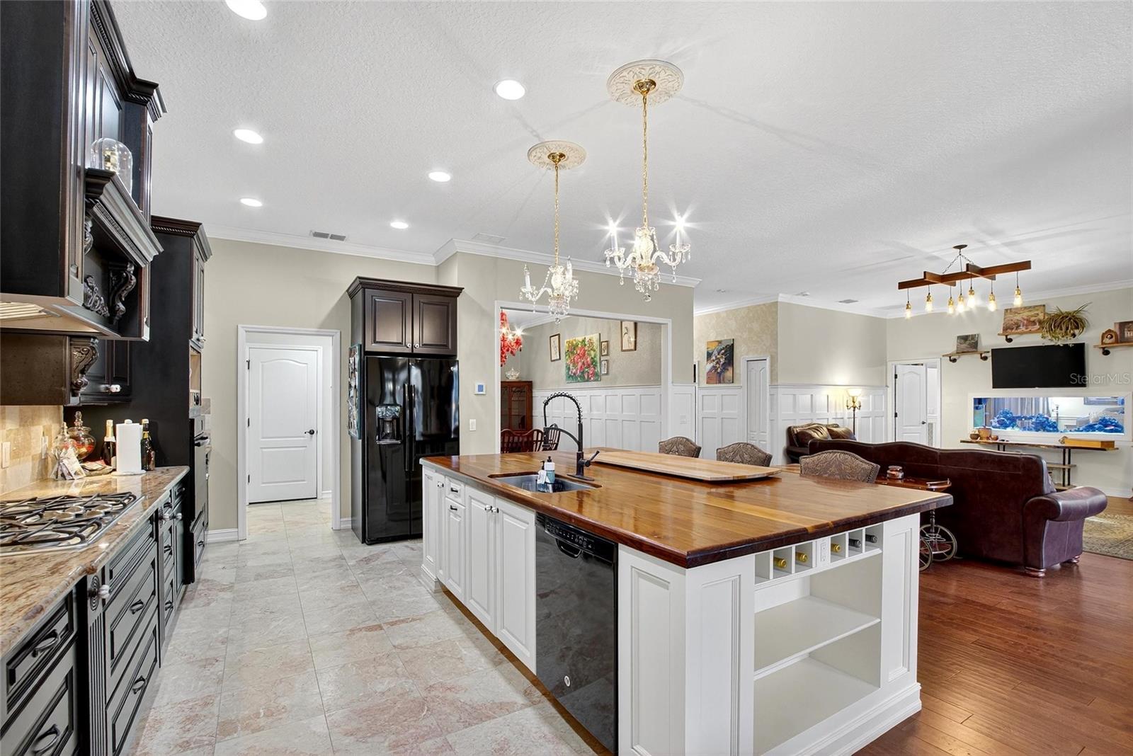 RUSTIC OAKS PLANTATION - Residential