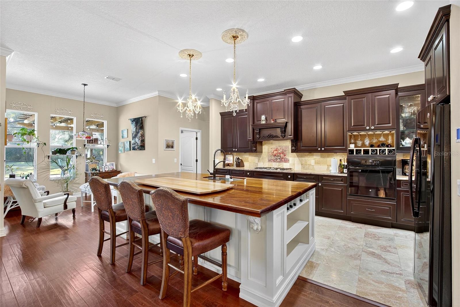 RUSTIC OAKS PLANTATION - Residential