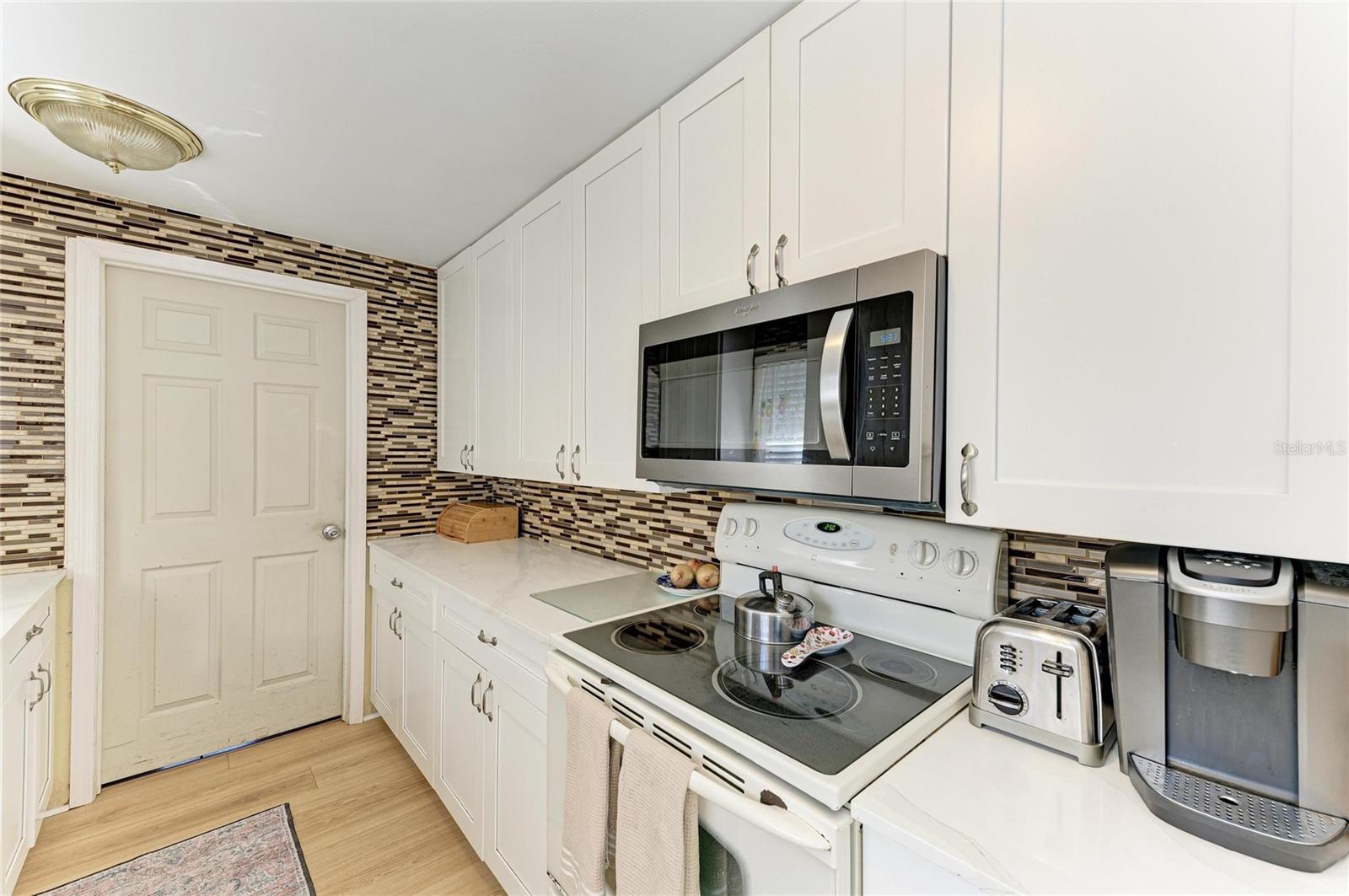 WEST BEARDED OAKS - Residential