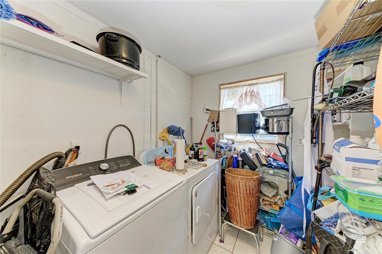 WEST BEARDED OAKS - Residential