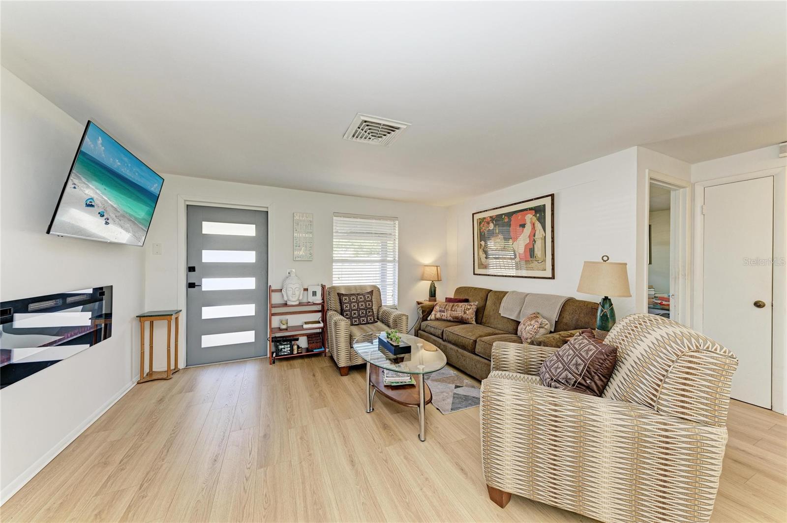 WEST BEARDED OAKS - Residential