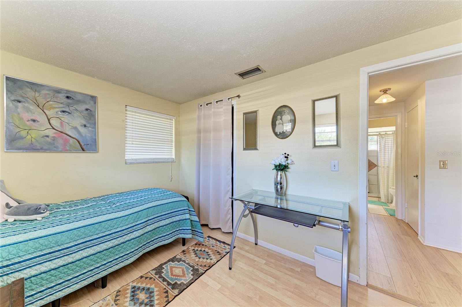 WEST BEARDED OAKS - Residential