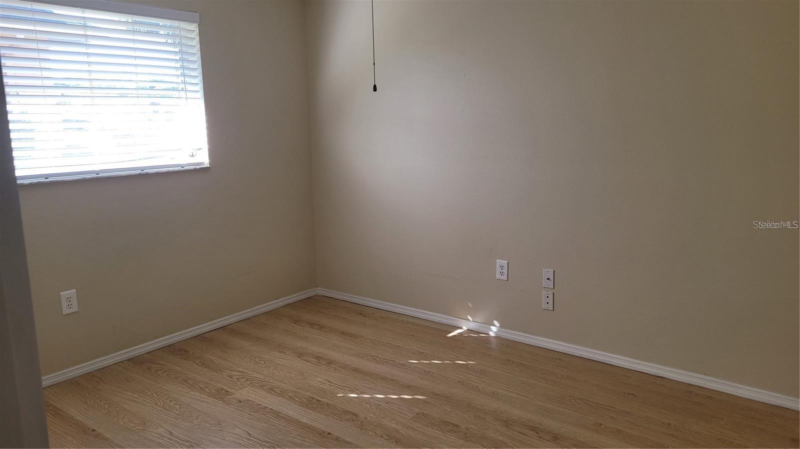 GULF VIEW ESTATES - Residential Lease