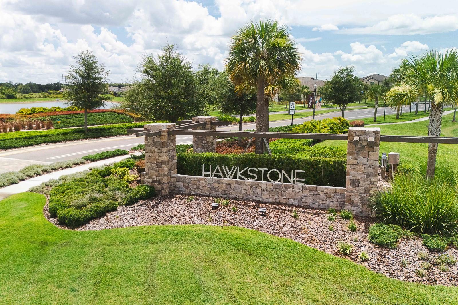 HINTON HAWKSTONE - Residential