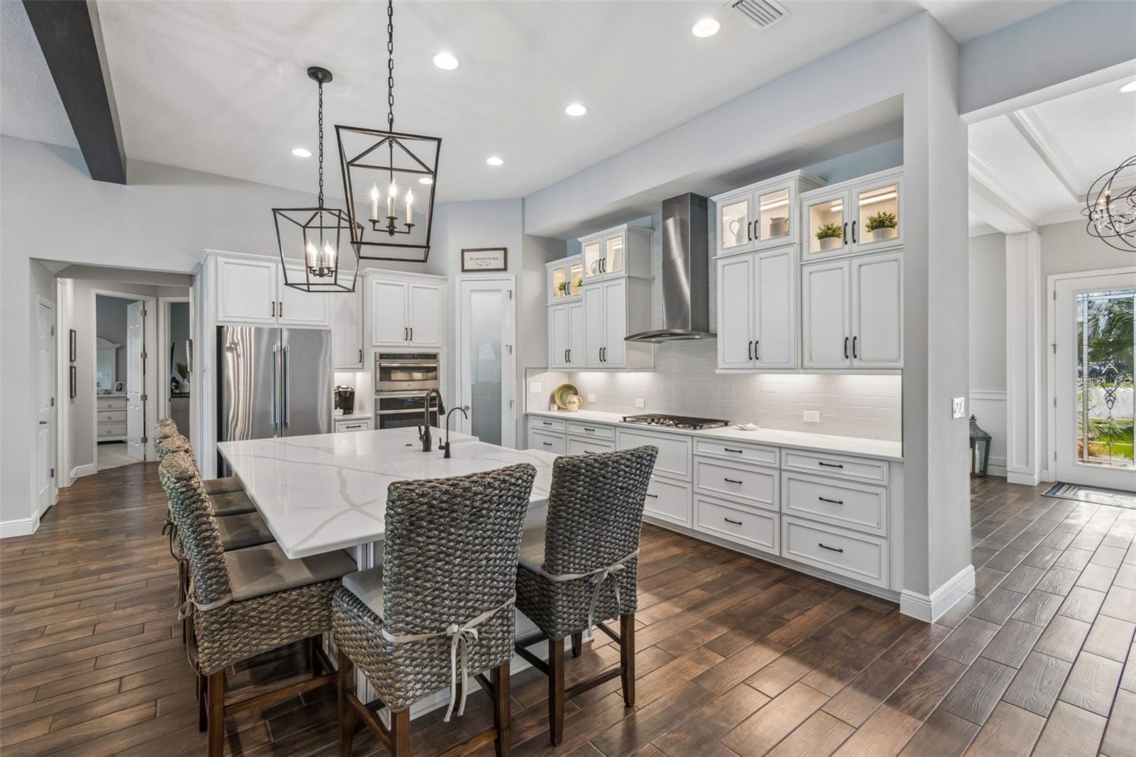 8768 BIRCHLEAF COURT