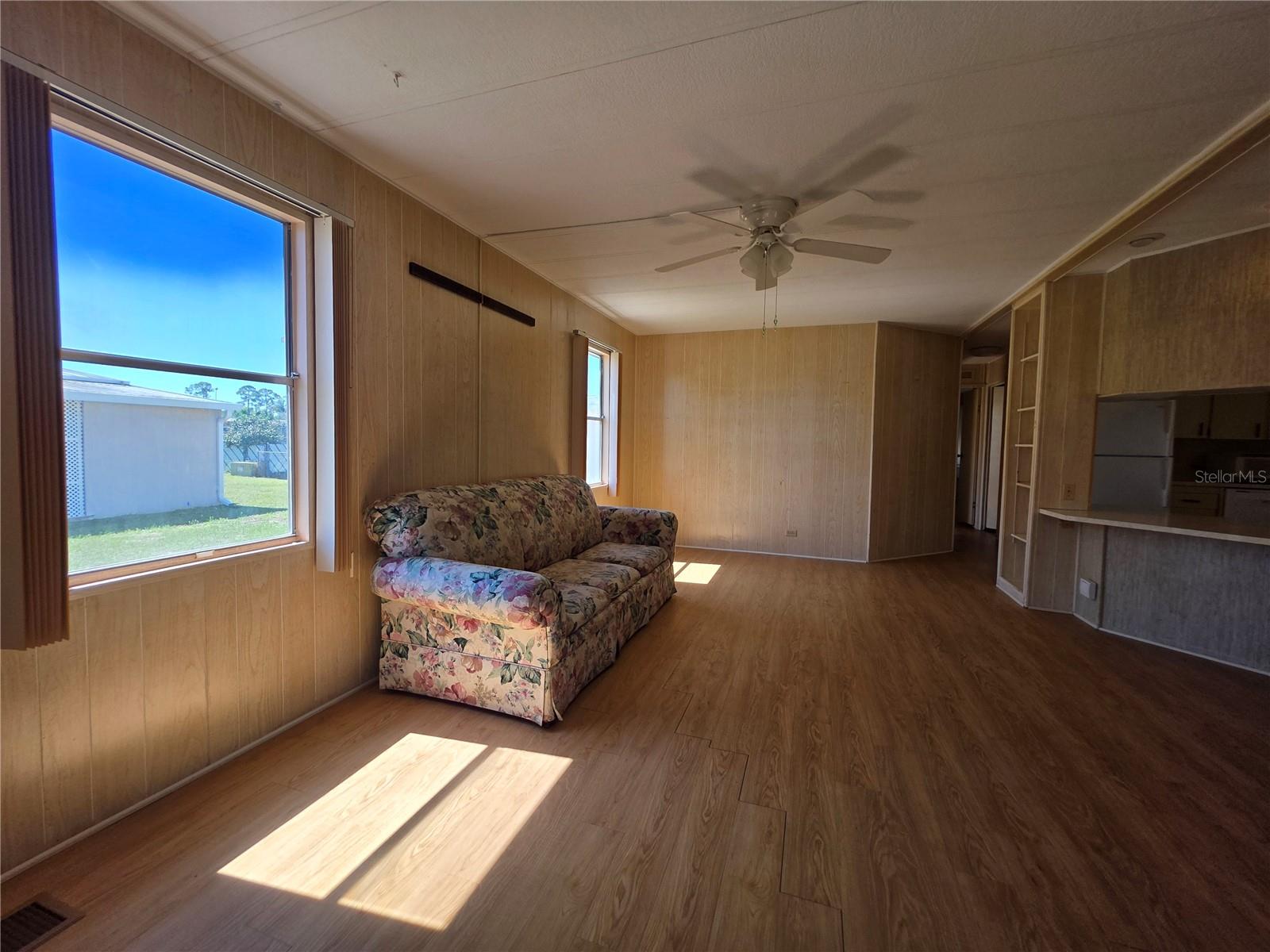 TAVARES LAKE FRANCES ESTATES - Residential