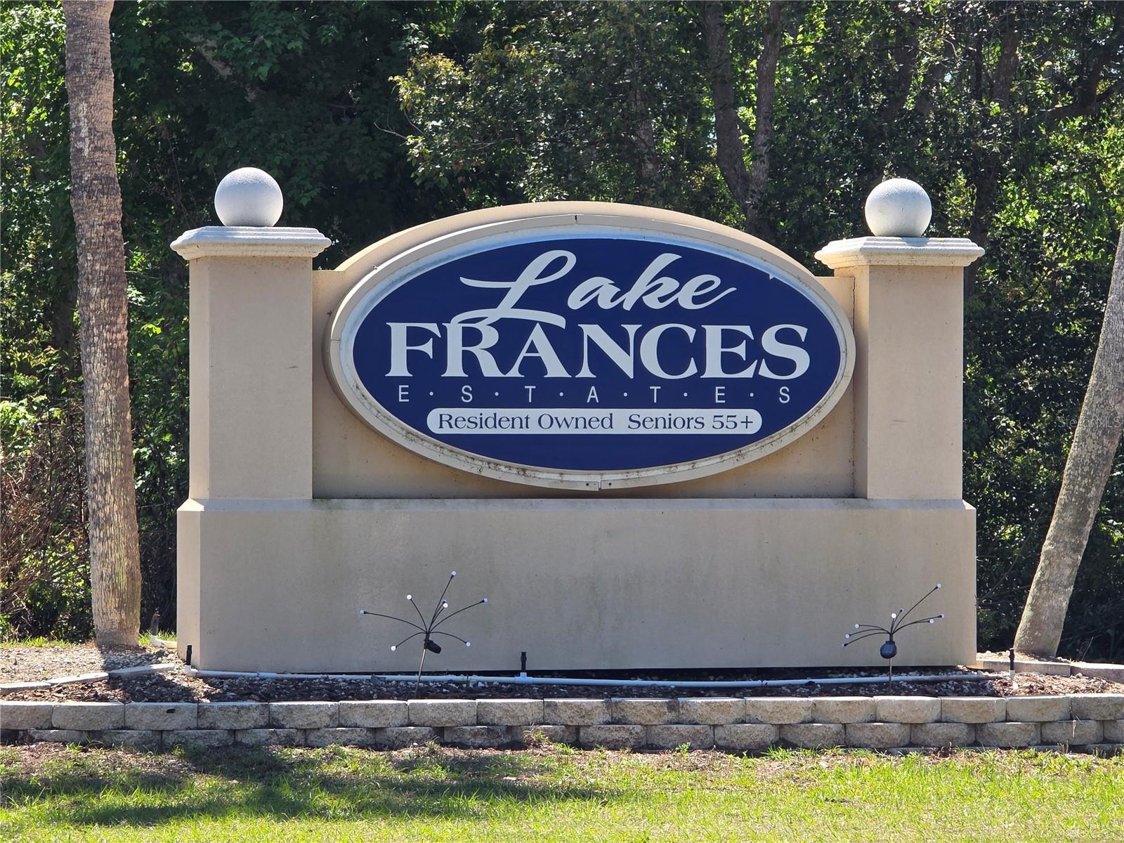 TAVARES LAKE FRANCES ESTATES - Residential