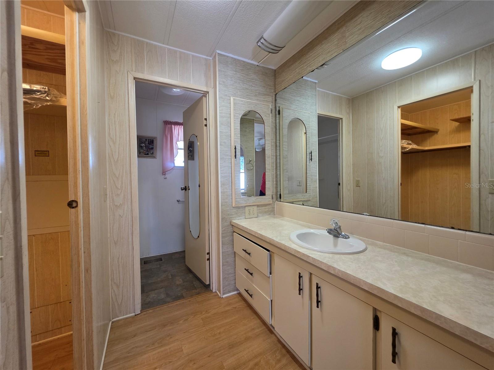 TAVARES LAKE FRANCES ESTATES - Residential