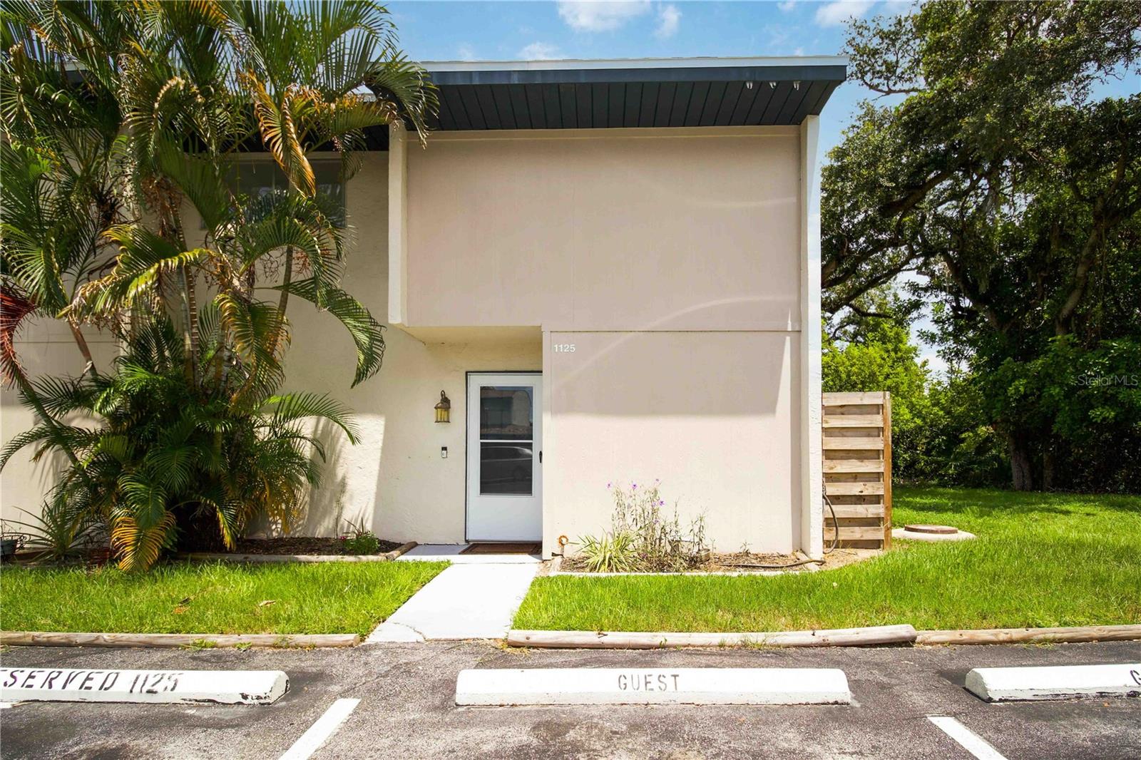 1125 LONGFELLOW WAY 125-B