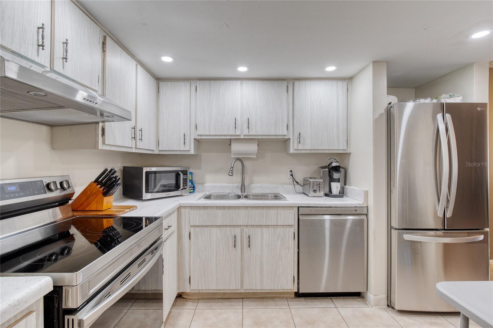 KINGSTON SHORES PH 01 - Residential