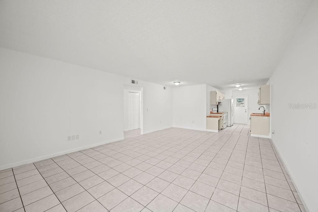Photo of 655 E Rosewood Lane, Tavares, FL 32778 (MLS # O6370748)