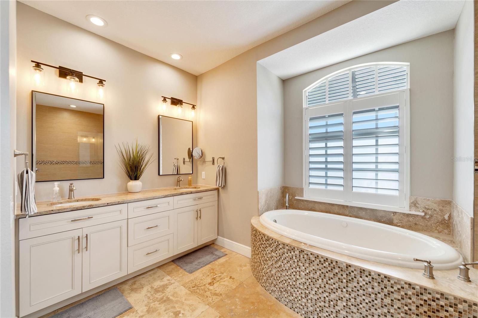 SYMPHONY ISLES UNIT TWO - Residential
