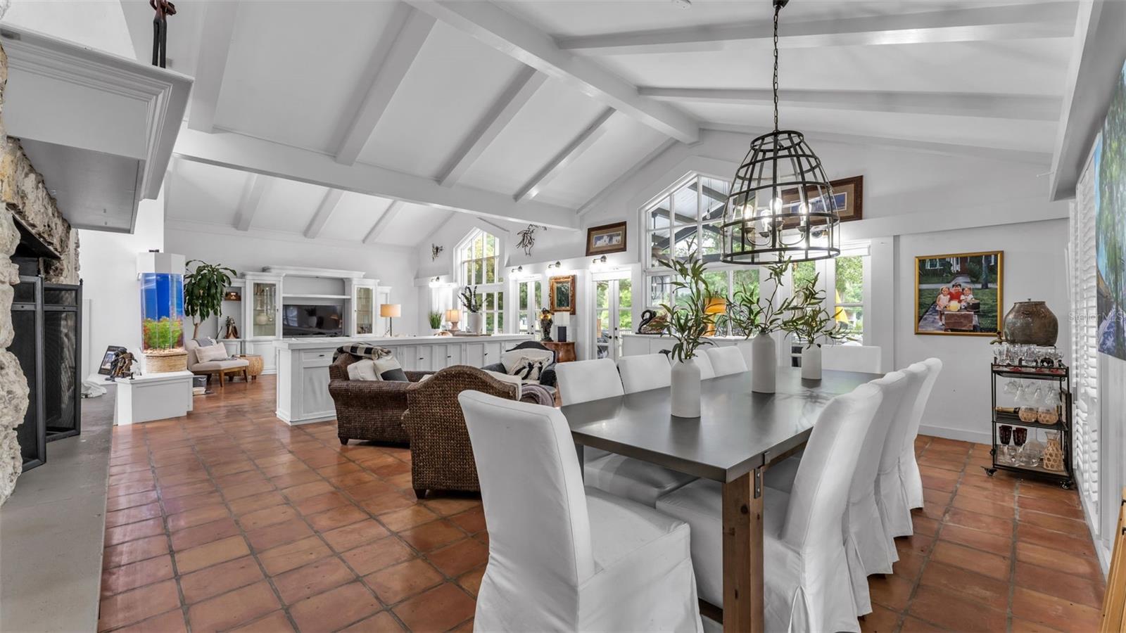 LONE PALM GOLF COURSE - Residential