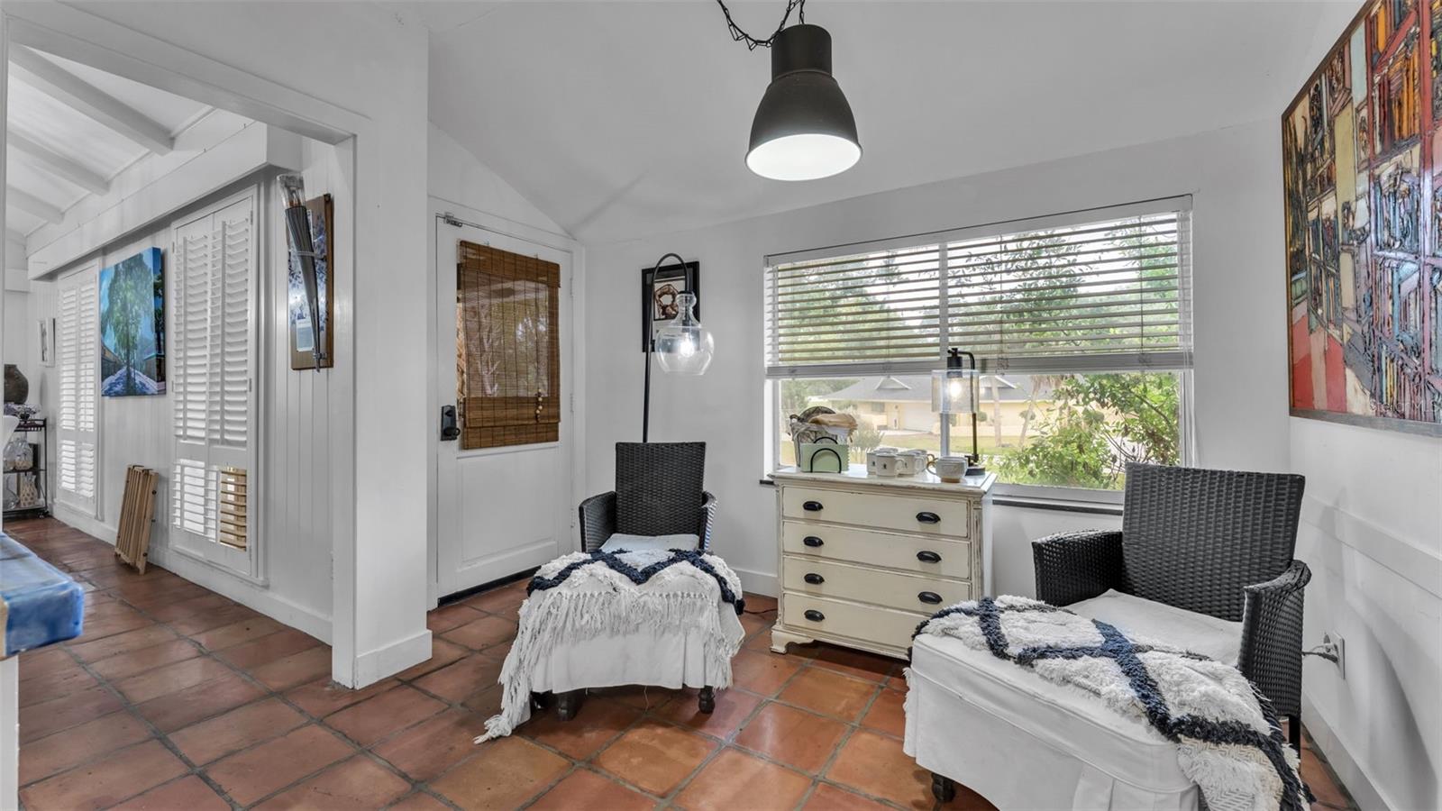 LONE PALM GOLF COURSE - Residential