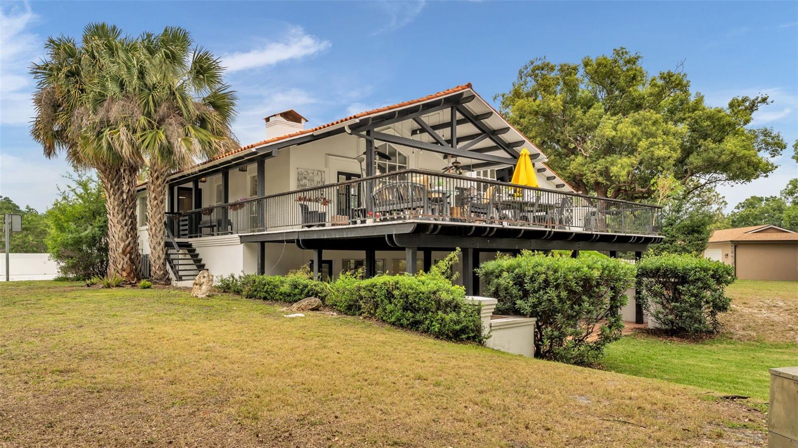 LONE PALM GOLF COURSE - Residential