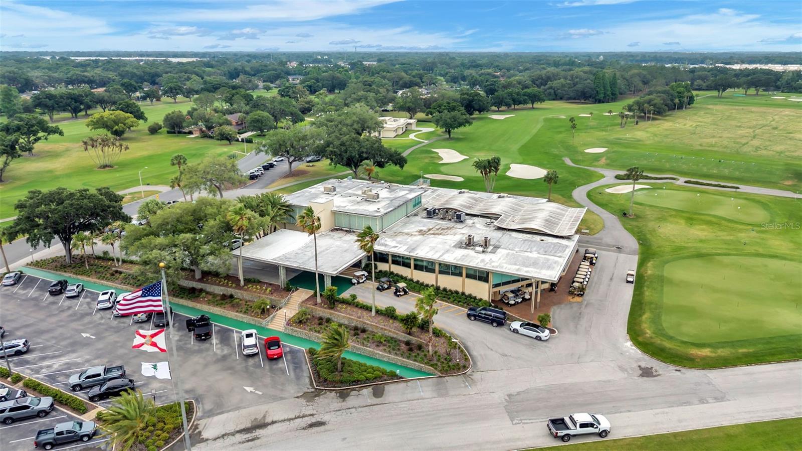 LONE PALM GOLF COURSE - Residential