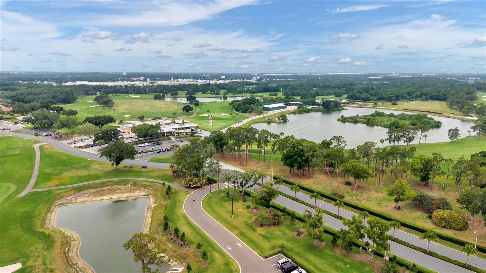 LONE PALM GOLF COURSE - Residential