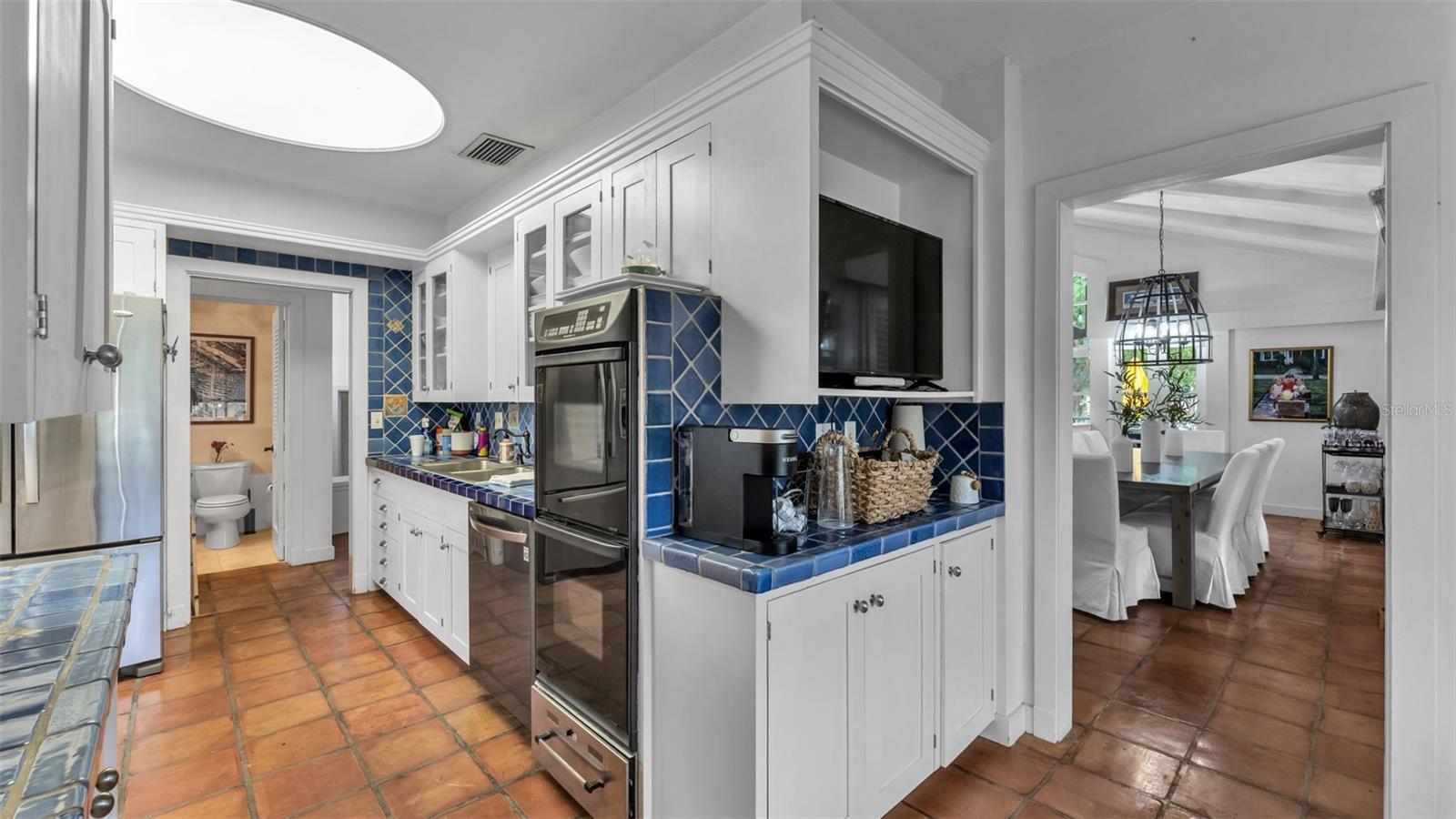 LONE PALM GOLF COURSE - Residential