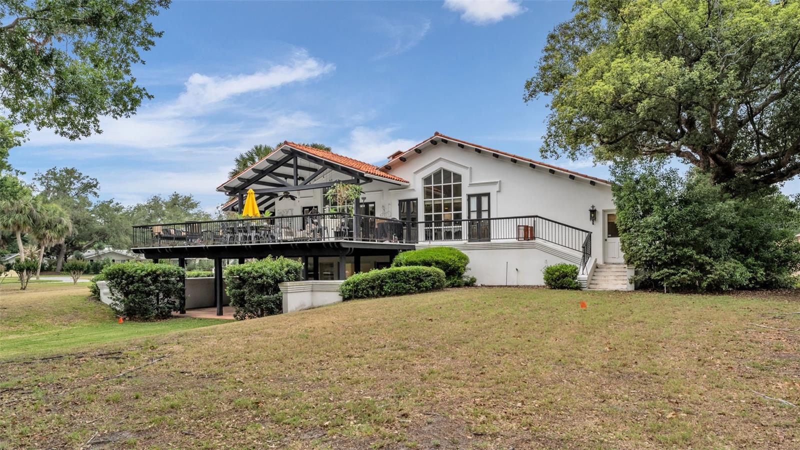 LONE PALM GOLF COURSE - Residential