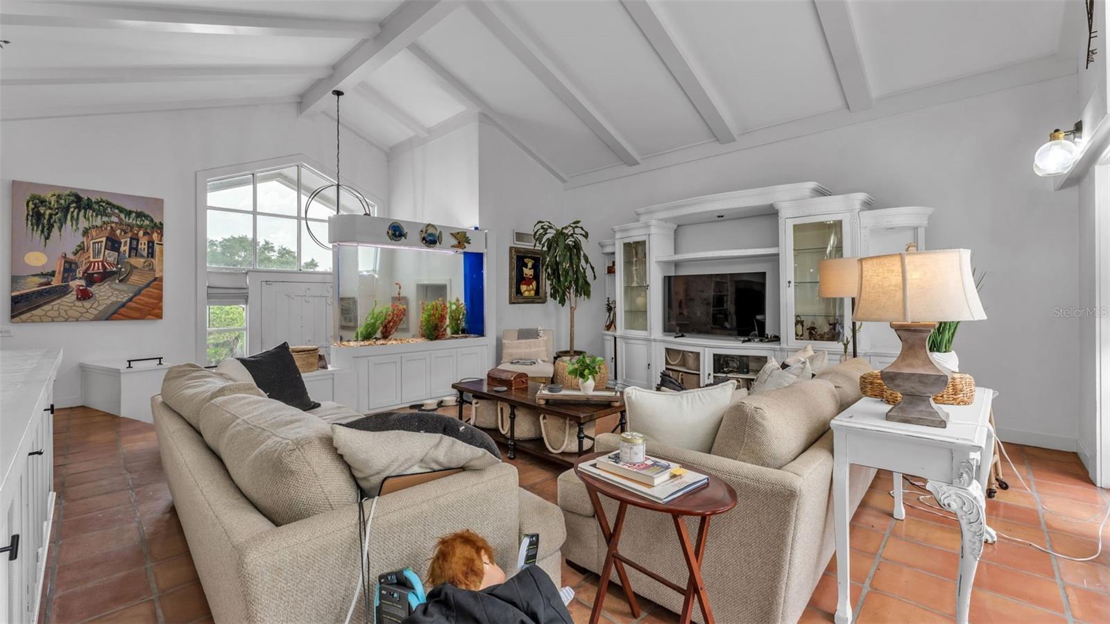 LONE PALM GOLF COURSE - Residential