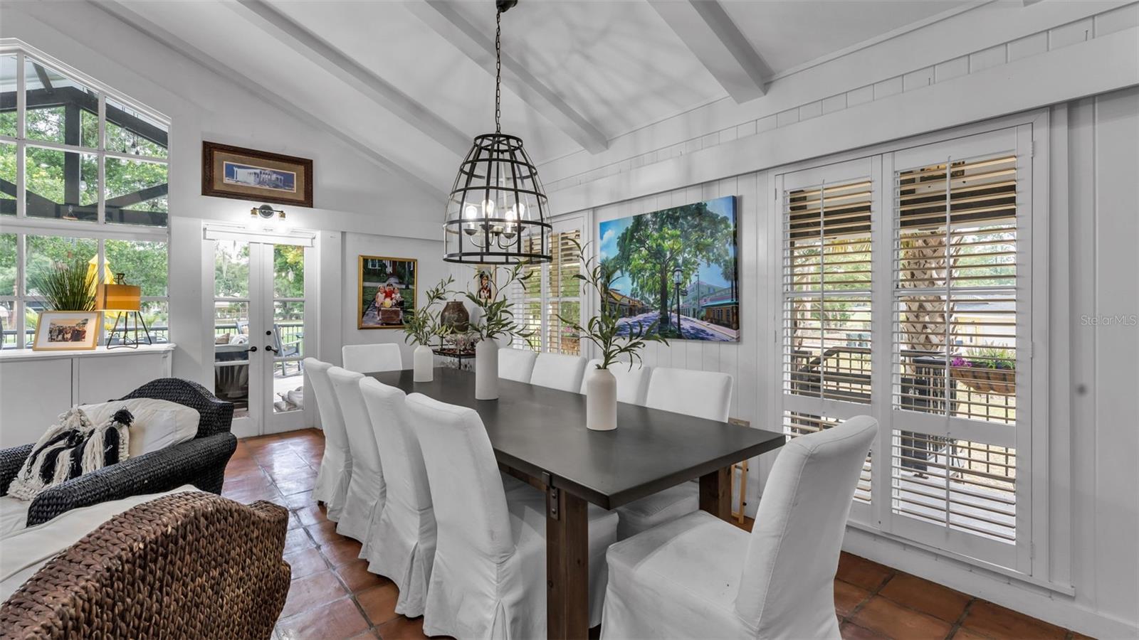 LONE PALM GOLF COURSE - Residential