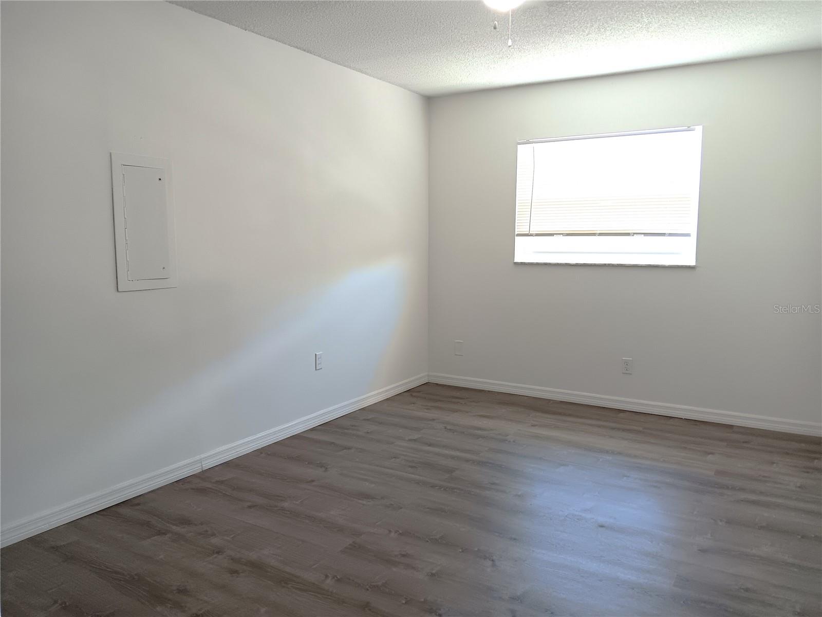 NORTH ST PETERSBURG - Residential Lease