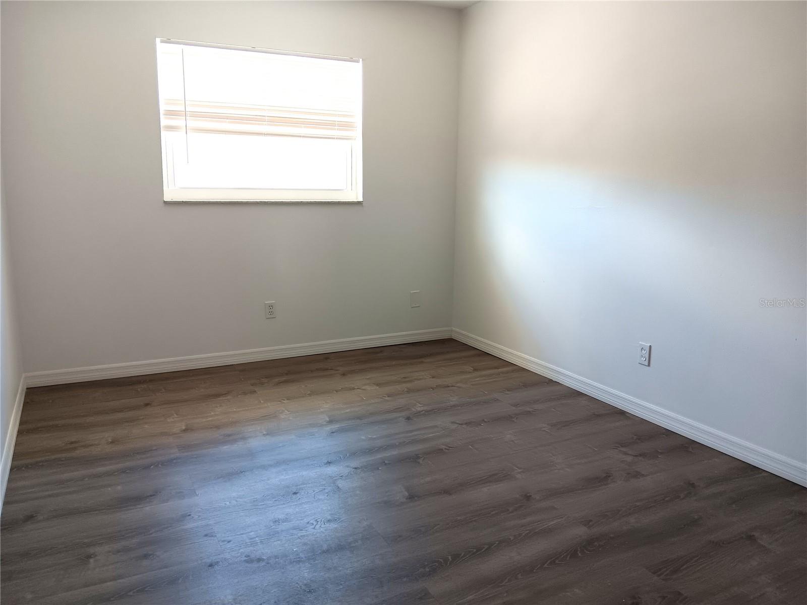NORTH ST PETERSBURG - Residential Lease