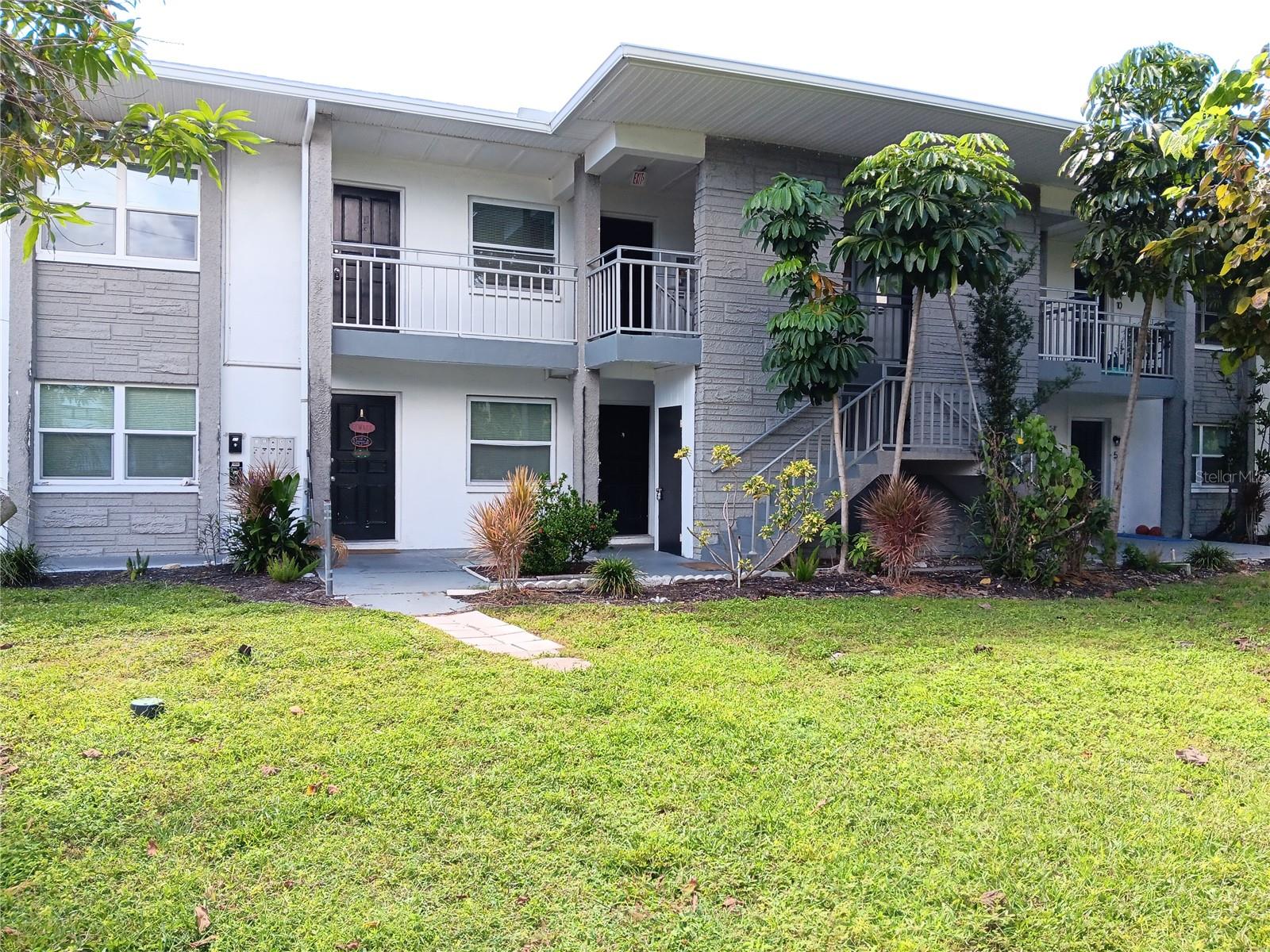 NORTH ST PETERSBURG - Residential Lease