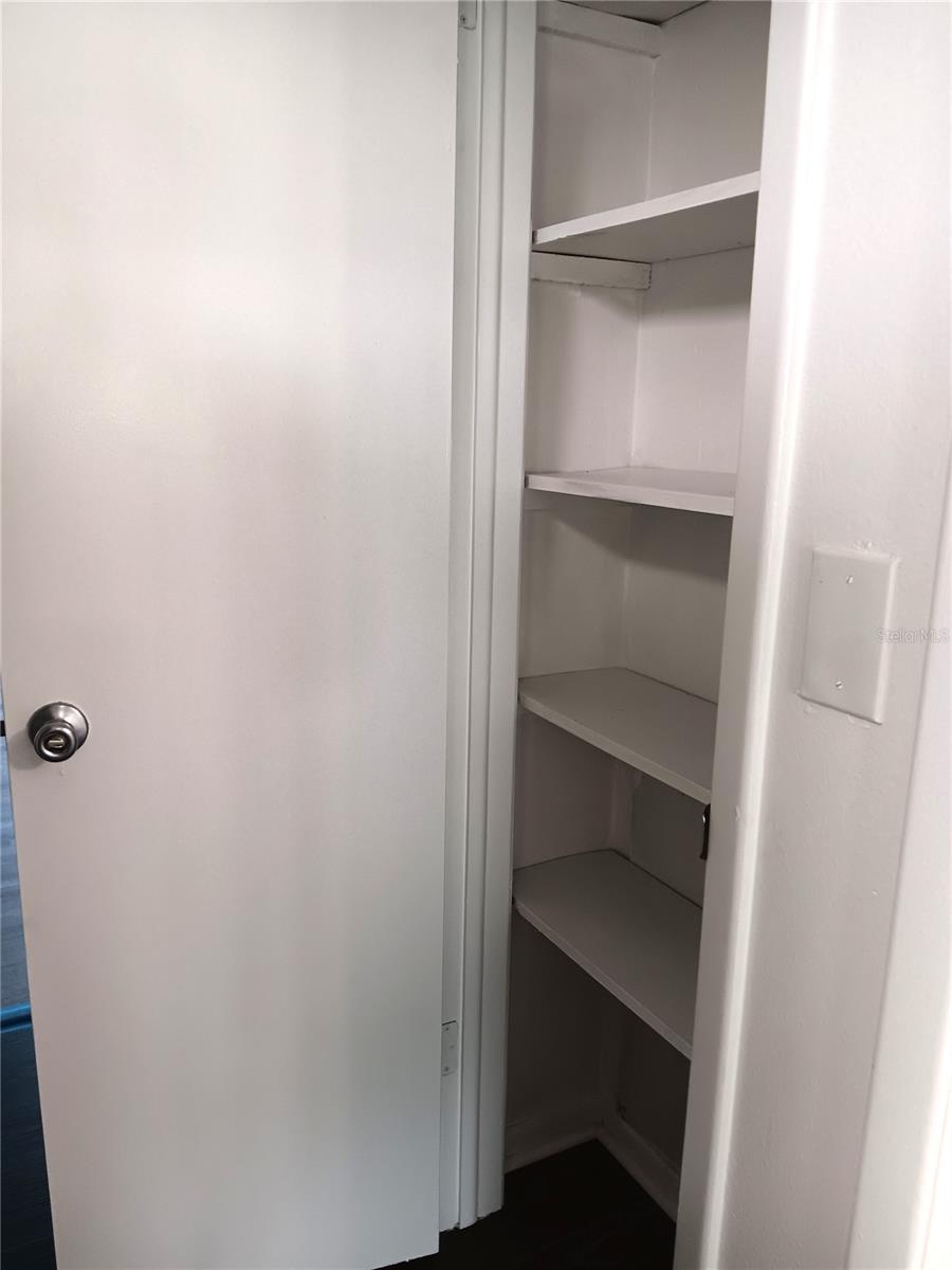 NORTH ST PETERSBURG - Residential Lease