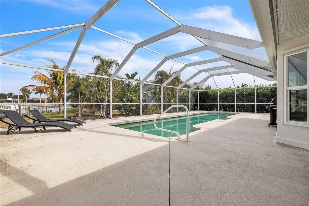 Photo of 840 Via Tunis, Punta Gorda, FL 33950 (MLS # C7521777)