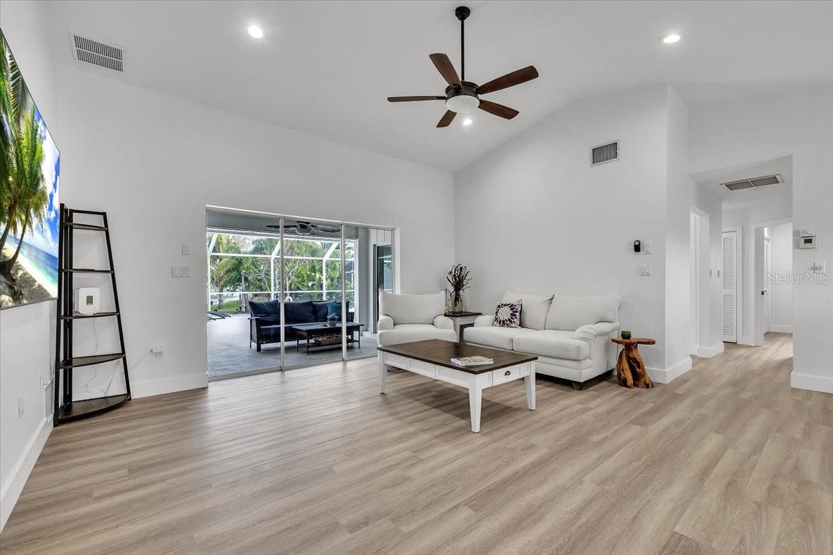 PUNTA GORDA ISLES SEC 07 - Residential