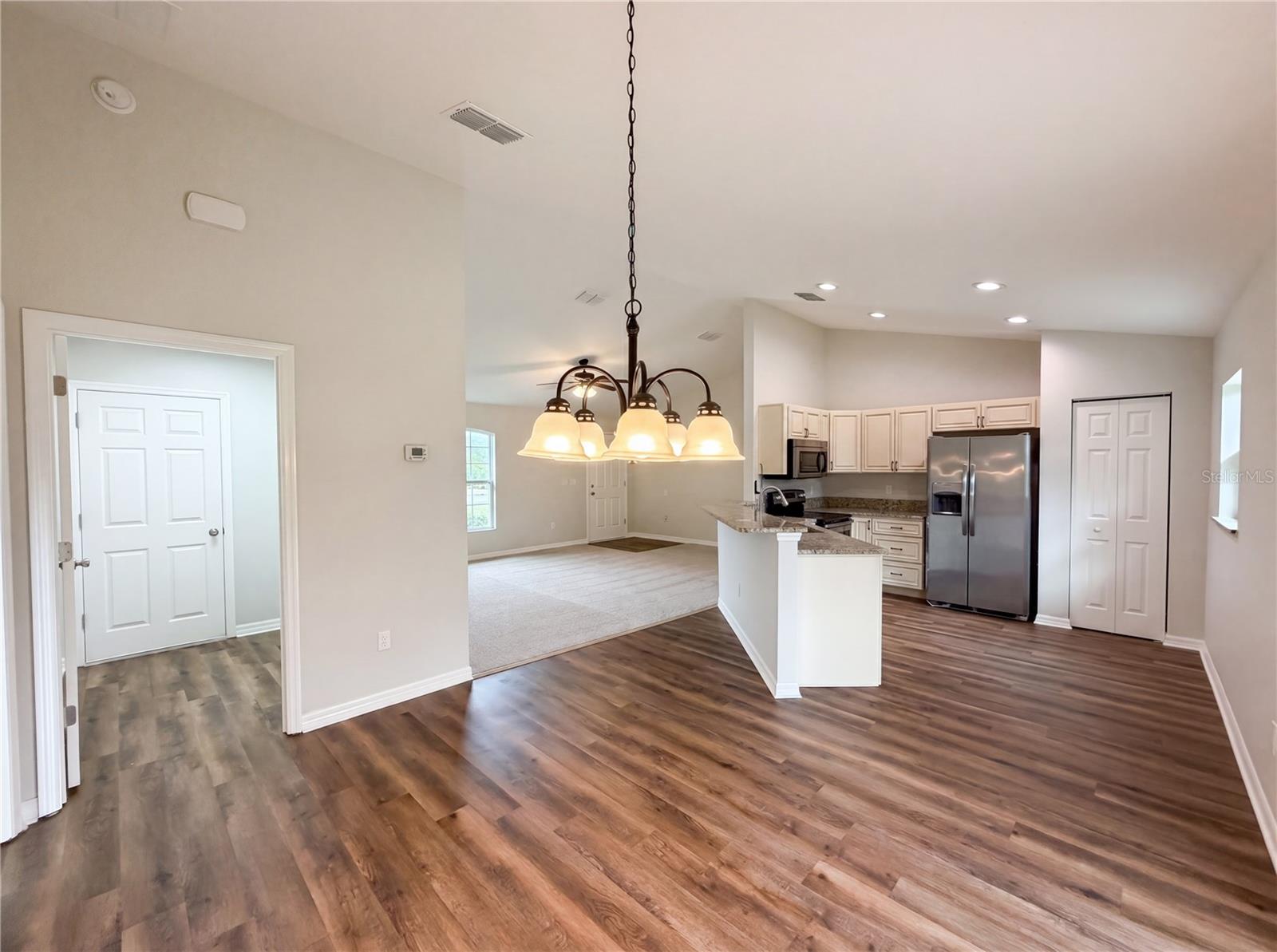 MARION OAKS UN 4 - Residential