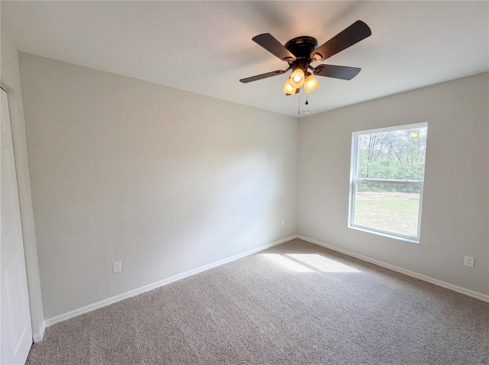 MARION OAKS UN 4 - Residential