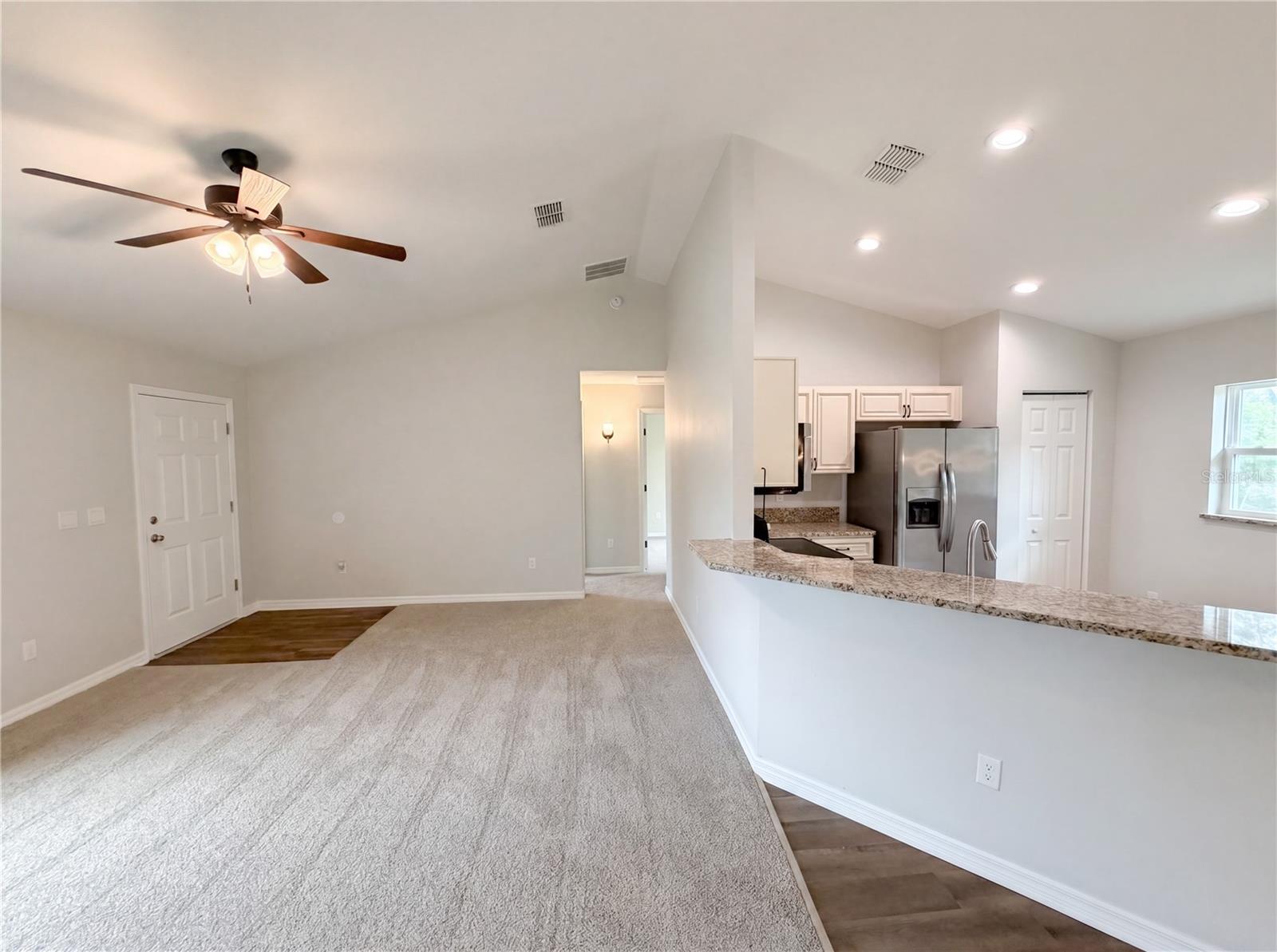 MARION OAKS UN 4 - Residential